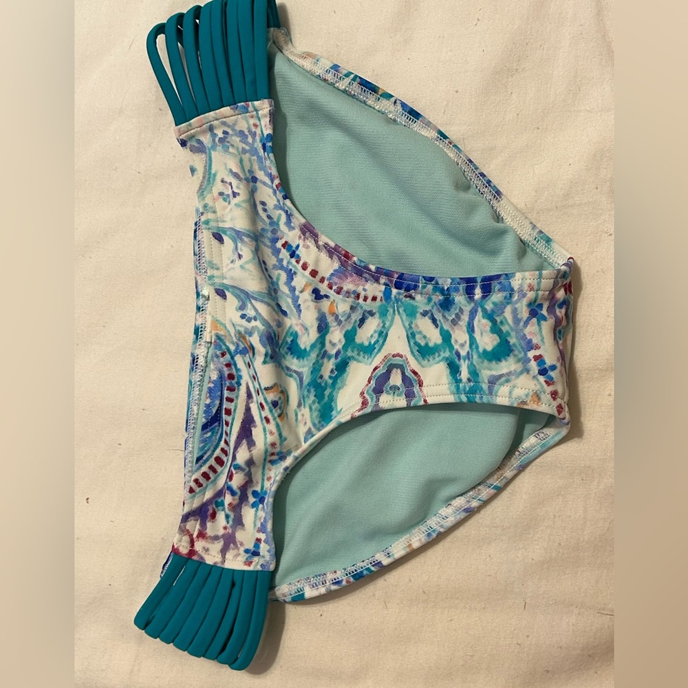 bikini bottoms